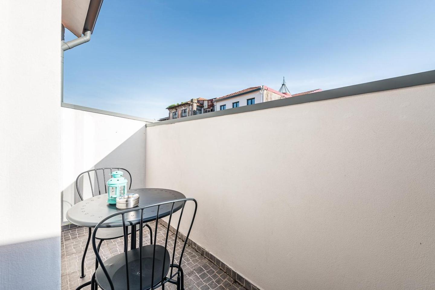 Guestready - Crayon Walls Apts Porto Dış mekan fotoğraf